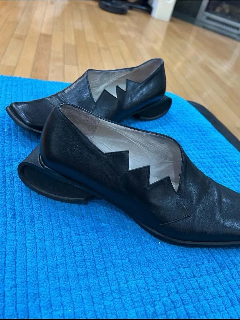 Woman’s Black Leather Italian Slip-On Shoes